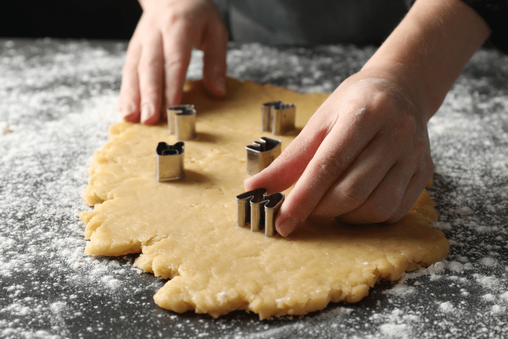 cookie cutter (1620 x 1080 px)